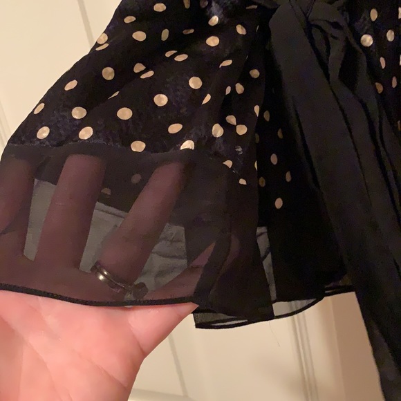 BCBG Max Azria Black/Cream Top - Picture 5 of 8